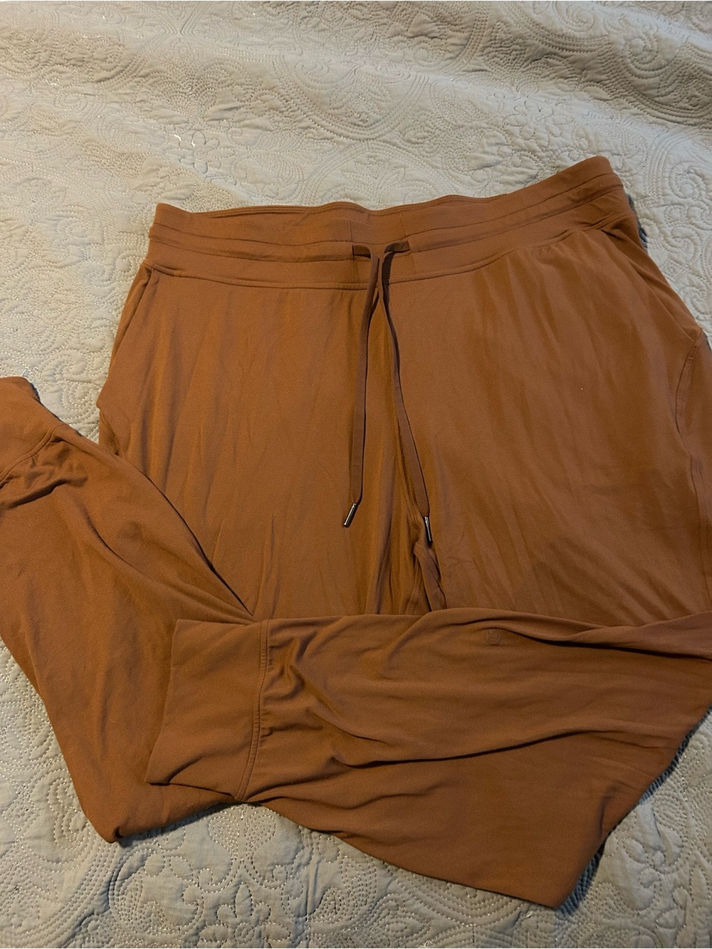 lululemon athletica Women's Jogger Pants in Rust Brown